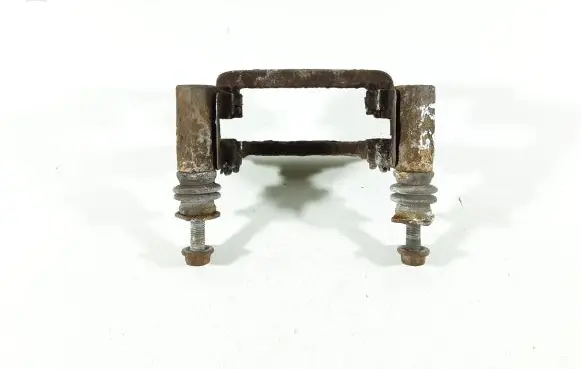 Toyota Corolla E120 E130 Brake caliper pad carrier rear 