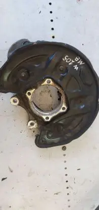Mercedes-Benz C W205 Front wheel hub spindle knuckle 1LL0T80ZC