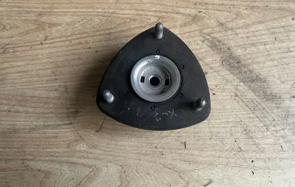 Mazda CX-3 Front upper strut mount 