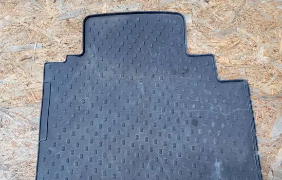 Mercedes-Benz A W168 Rear floor mat A1686843702