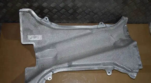 Mercedes-Benz GLE W167 Exhaust heat shield A167680780755