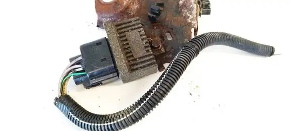 Renault Laguna II Glow plug pre-heat relay 