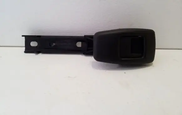 Opel Vivaro Seat belt adjustment rail 9811404680