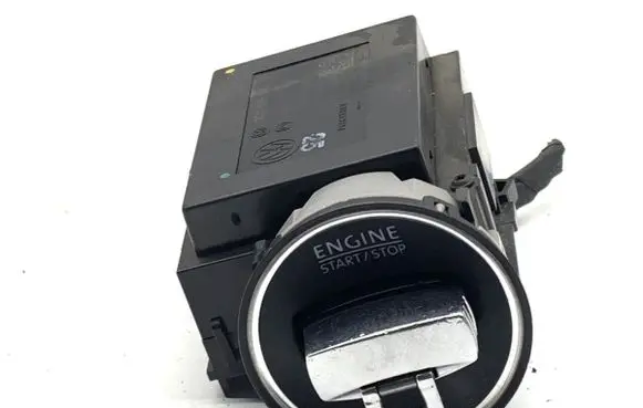 Volkswagen PASSAT B6 Ignition lock 3C0905843Q