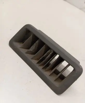 Volkswagen Transporter - Caravelle T4 Dash center air vent grill 701819071