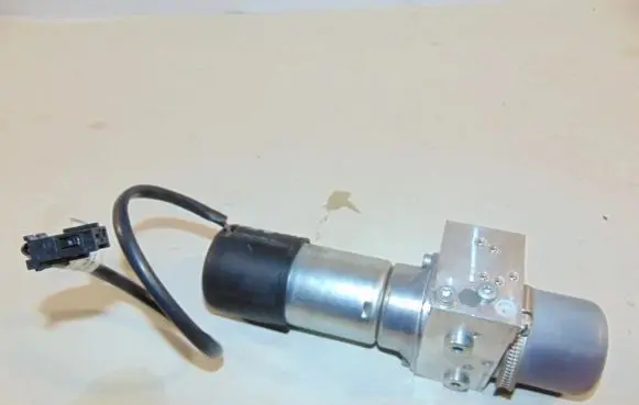 Mercedes-Benz R W251 Tailgate hydraulic pump motor A2518001048 A2518001348