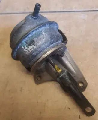 Audi A6 S6 C5 4B Turbo system vacuum part 4348555