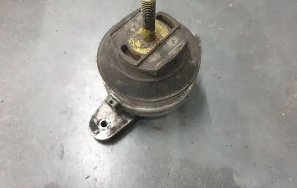 Audi A8 S8 D3 4E Gearbox mount 4E0399151AR