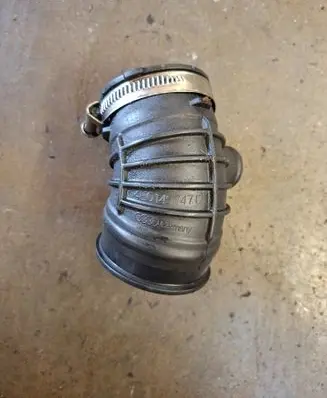 Audi A8 S8 D3 4E Air intake duct part 4E0145747D