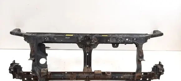 Nissan Navara D40 Radiator support slam panel