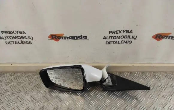 Hyundai ix20 Front door electric wing mirror 023372