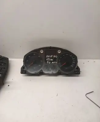 Volkswagen PASSAT B6 Speedometer (instrument cluster) 3C0920851M V0043000