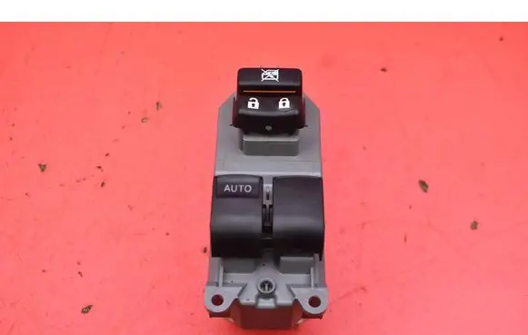 Toyota Yaris Electric window control switch 
