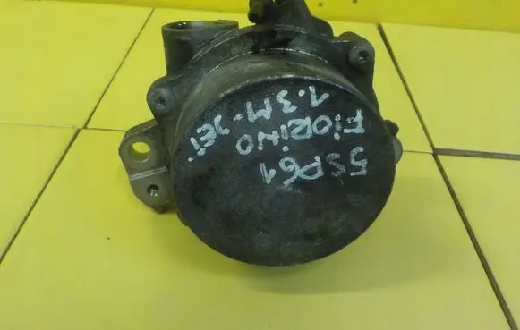 Fiat Fiorino Vacuum pump 55268636 5SP61