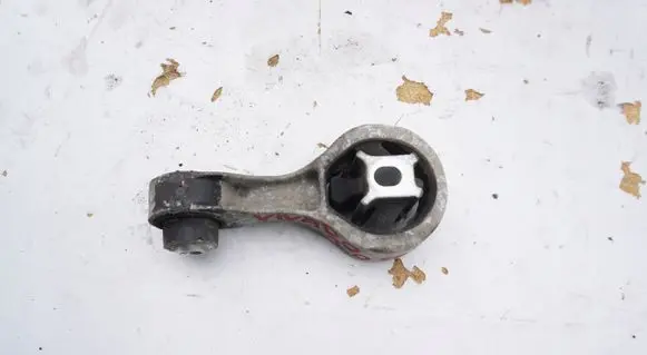 Opel Vivaro Driveshaft support bearing bracket 