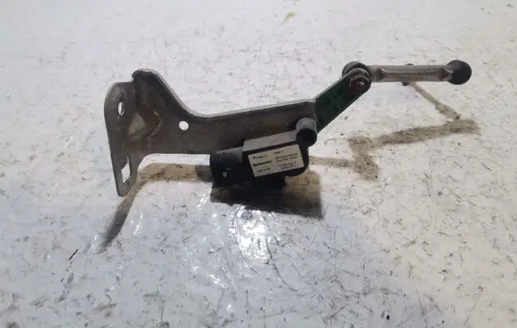 Tesla Model S Headlight/headlamp level sensor 15160101412