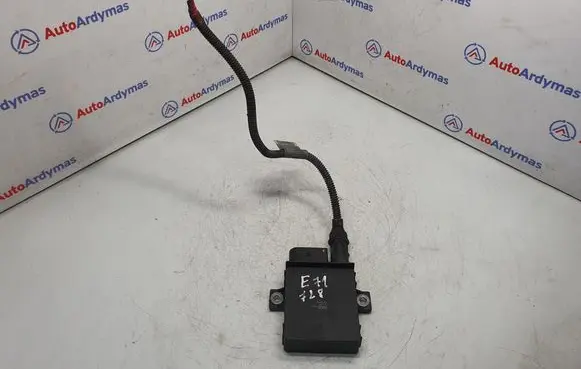 BMW X6 E71 Glow plug pre-heat relay 7801201 12217801201