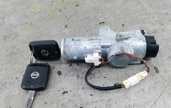 Nissan Primera Ignition lock 