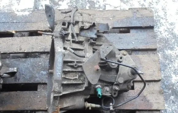 Nissan NV200 Manual 4 speed gearbox TL4A118