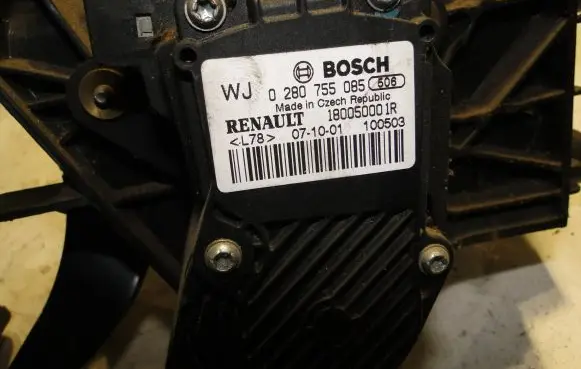Renault Laguna III Accelerator throttle pedal 0280755085 180050001R
