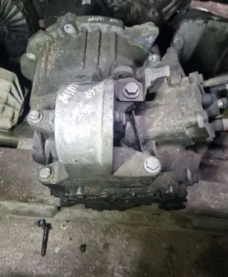 Mini One - Cooper R50 - 53 Manual 6 speed gearbox