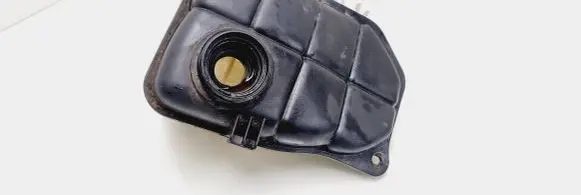 Mercedes-Benz C W203 Coolant expansion tank/reservoir 2035000049