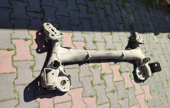 Rear axle beam