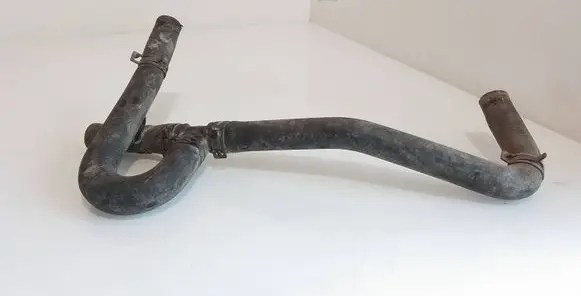 Volkswagen Multivan T5 Engine coolant pipe/hose 738300248