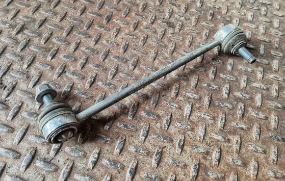 Rear anti-roll bar/stabilizer link
