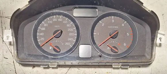 Volvo V50 Speedometer (instrument cluster) 31296228 36002714 69199420T