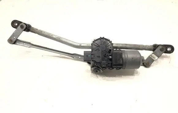 Front wiper linkage and motor