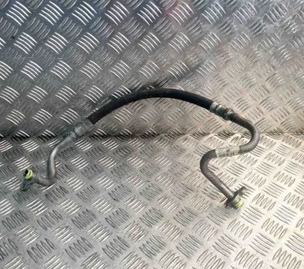 Volvo XC60 Air conditioning (A/C) pipe/hose 31455069