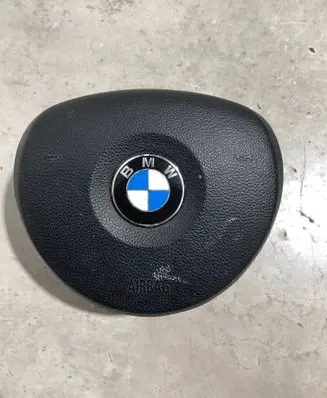 BMW 1 E81 E87 Steering wheel airbag 33677051503