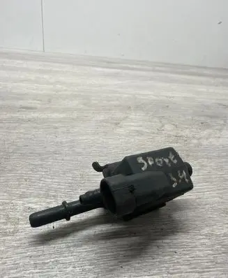 Chevrolet Trans Sport Vacuum valve JAA624