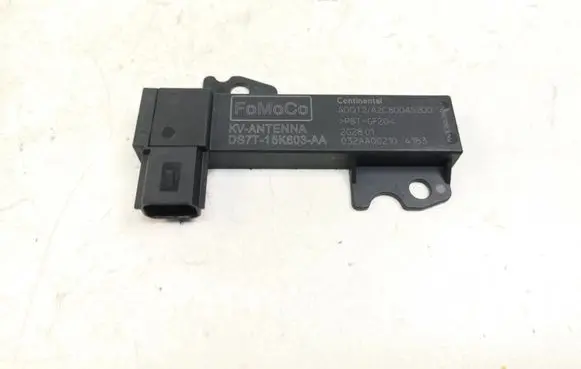 Ford Focus Aerial antenna amplifier DS7T15K603AA