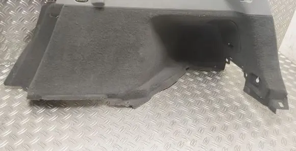 Trunk/boot lower side trim panel
