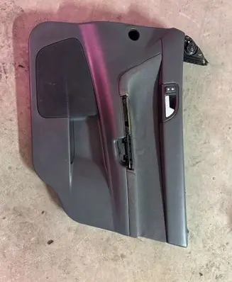 Volvo V50 Front door card panel trim