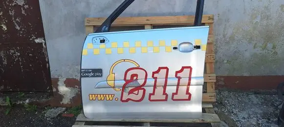 Citroen C4 I Picasso Front door