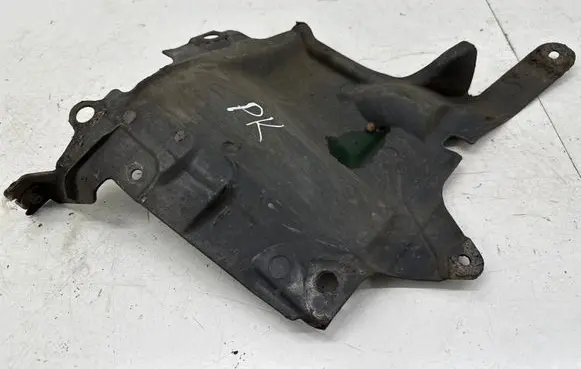 Mazda CX-3 Engine splash shield/under tray