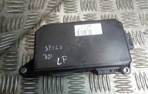 Fiat Stilo Door control unit/module 51711366