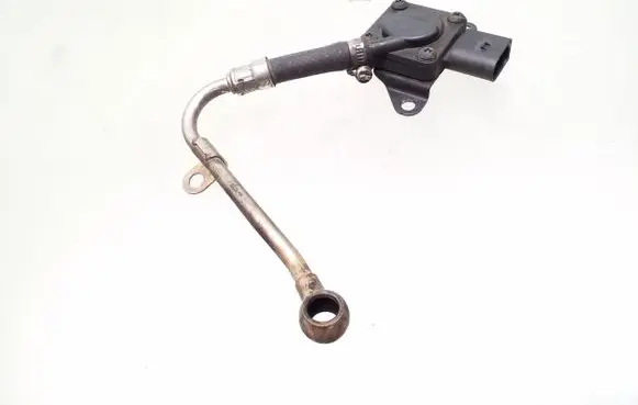 BMW 1 E81 E87 Exhaust gas pressure sensor 7808013