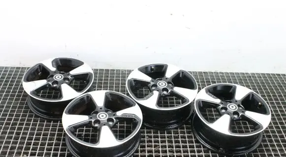 Smart ForFour II W453 R15 alloy rim A4534015801