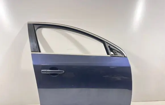 Volvo V60 Front door