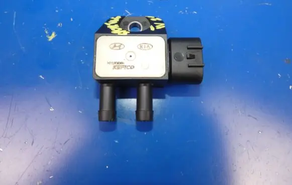 KIA Sportage Exhaust gas pressure sensor 392102F600 9022090001