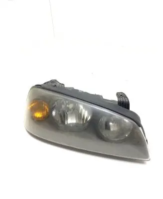 Hyundai Elantra Headlight/headlamp 92102