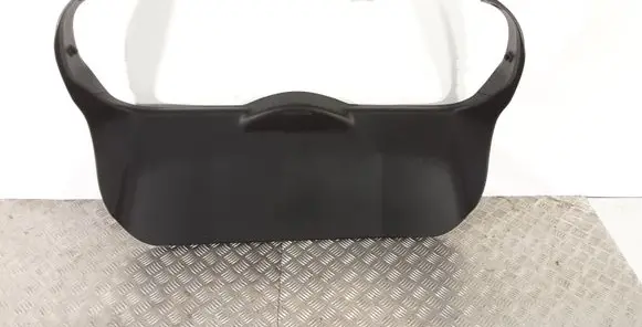 Suzuki SX4 S-Cross Tailgate trim