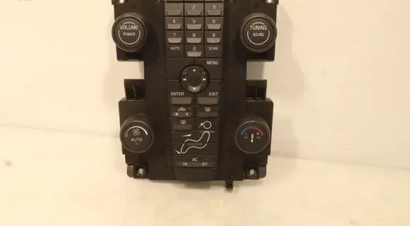 Volvo C30 Head unit multimedia control 30739249