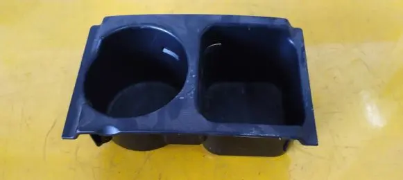 Mercedes-Benz E W212 Glove box