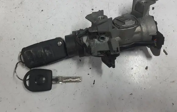 Seat Leon (1P) Ignition lock 
