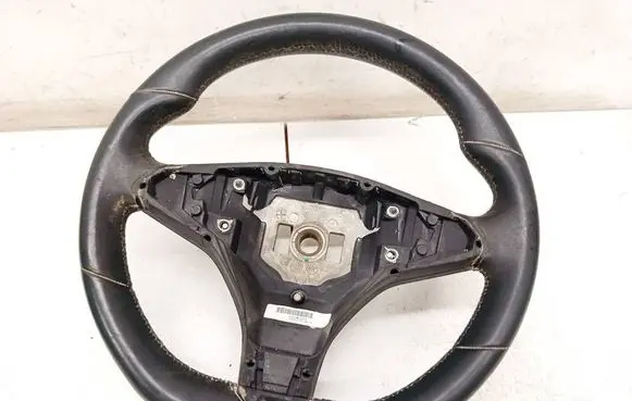 Tesla Model S Steering wheel 100527900D